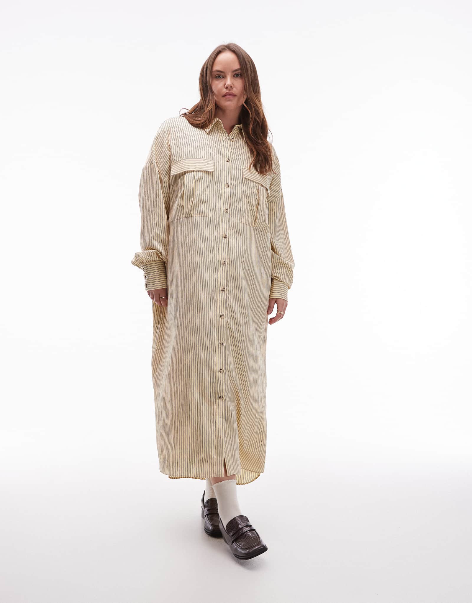 Облегающее макси-платье-рубашка с карманами ASOS DESIGN Curve