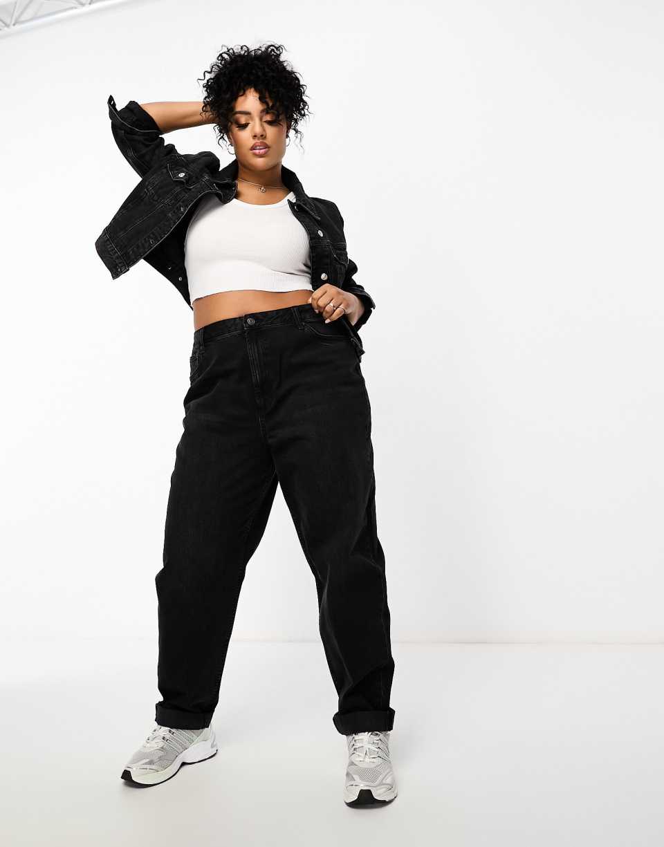 Curve relaxed mom jeans black