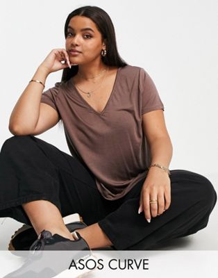 ASOS DESIGN Curve relaxed v neck t-shirt in brown