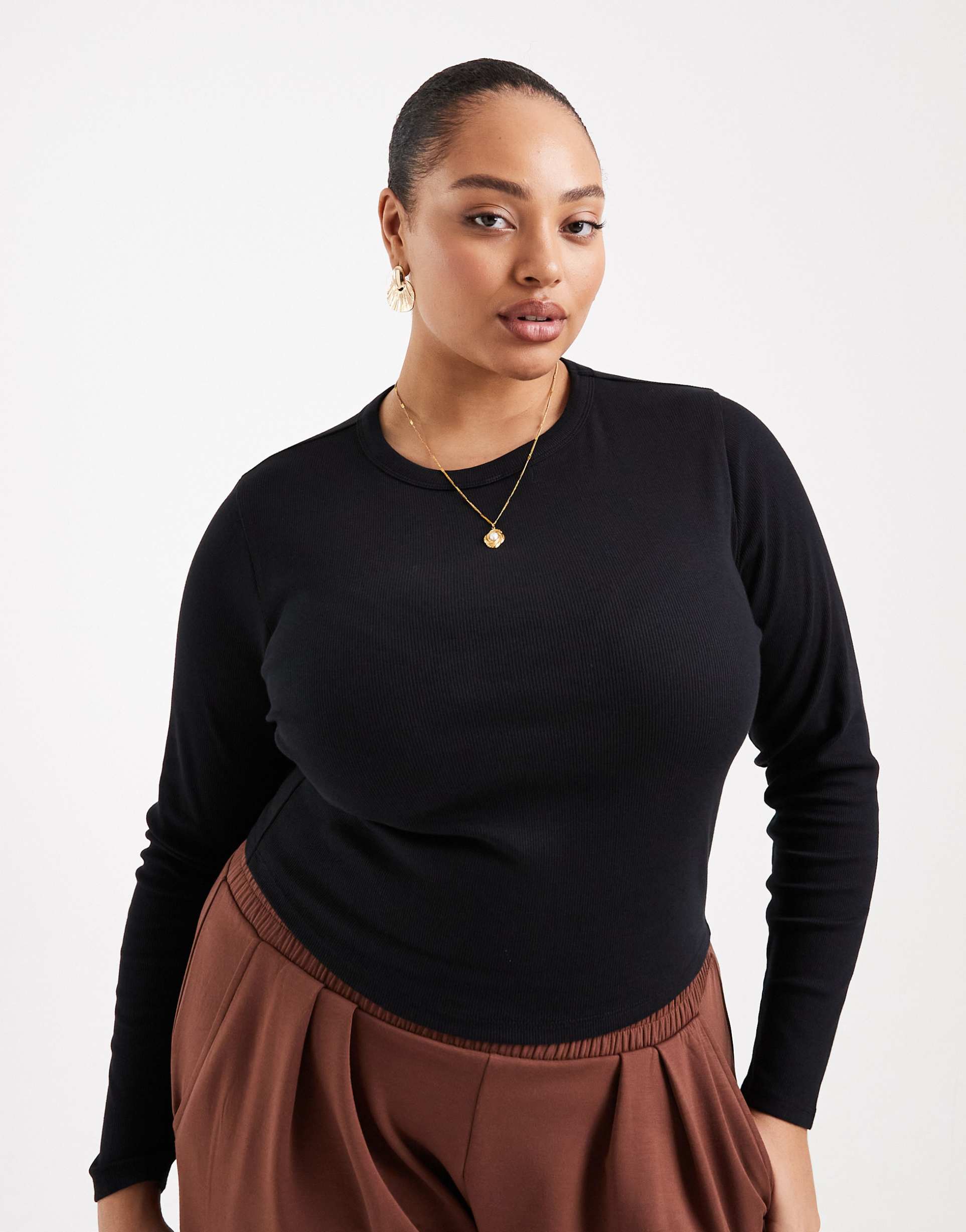 asos design curve ribbed crew neck long sleeve top in black