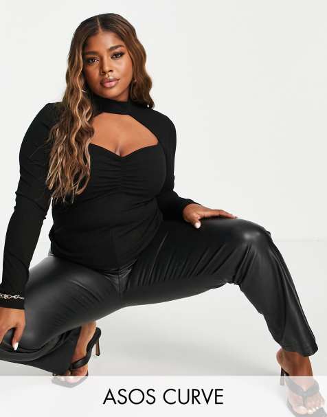ASOS DESIGN Curve ribbed cut out top with twist front in black  - view 1