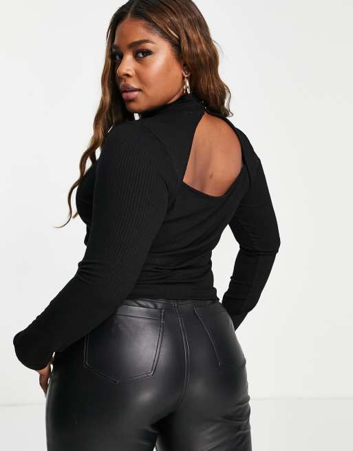 ASOS DESIGN Curve ribbed cut out top with twist front in black , 4 of 4