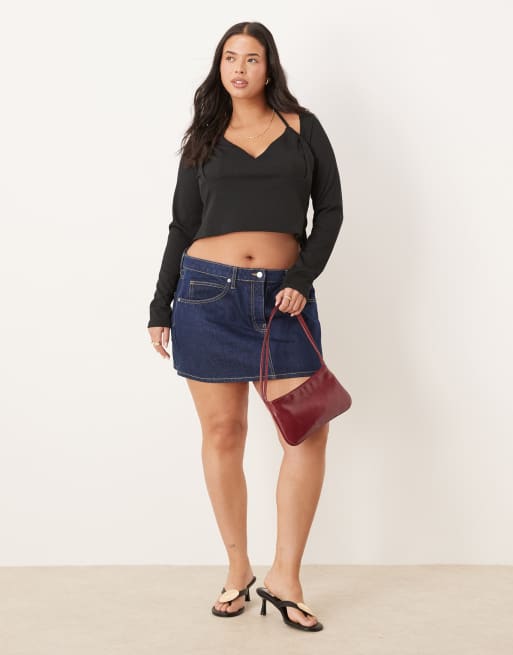 ASOS DESIGN Curve ribbed halter neck long sleeve top in black, 2 of 4