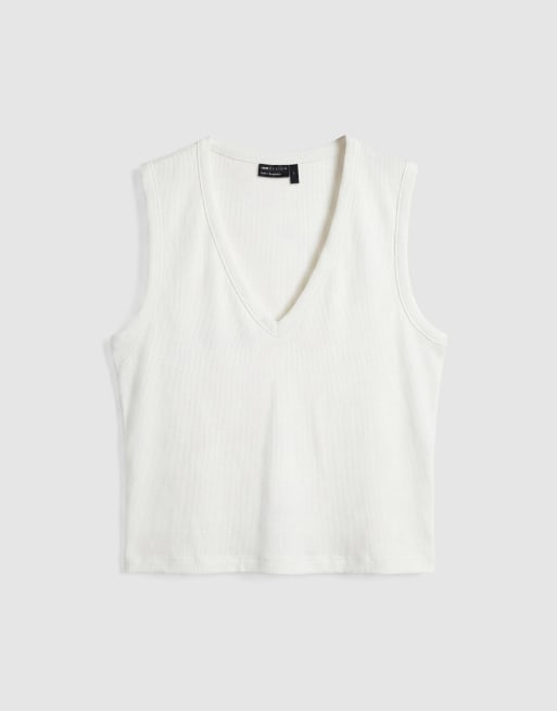 ASOS DESIGN Curve ribbed v neck singlet in ivory, 5 of 8