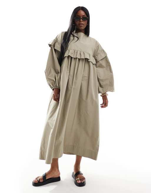 ASOS DESIGN Curve Robe babydoll mi longue a volants coupe ample a manches oversize Noix de cajou grillees ASOS