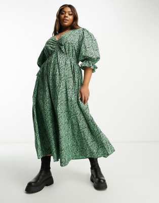 Robe babydoll à oeillets fleuris
