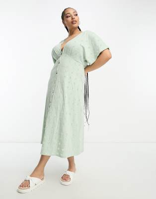 ASOS DESIGN Curve - Robe boutonnée mi-longue en broderie anglaise avec col en V - Sauge/crème | ASOS