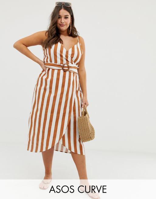ASOS DESIGN Curve - Robe cache-cœur mi-longue rayée avec ceinture à boucle