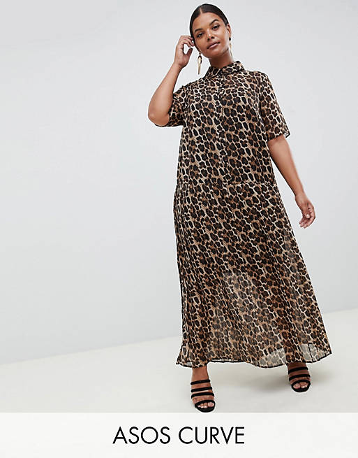 ASOS DESIGN Curve - Robe chemise longue plissée à imprimé léopard