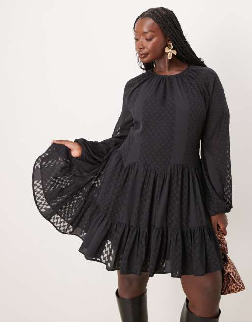 ASOS DESIGN Curve - Robe courte à godets festonnés et col montant en jacquard dévoré - Noir, 2 de 4
