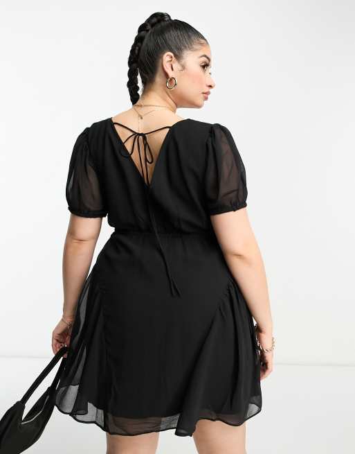ASOS DESIGN Curve - Robe courte en mousseline à manches courtes et col V - Noir, 2 de 4