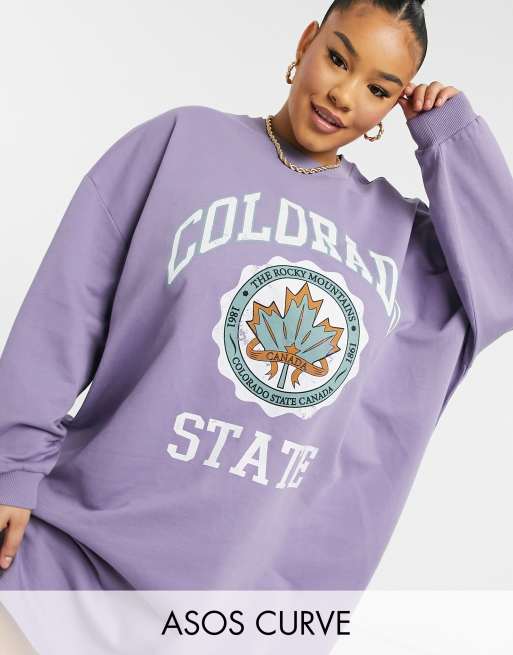 ASOS DESIGN Curve - Robe courte en tissu molletonné avec imprimé Colorado - Violet mat