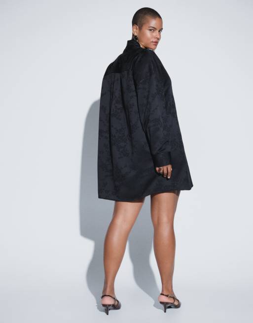 ASOS DESIGN Curve robe courte jacquard avec lien au cou en noir, 4 de 8