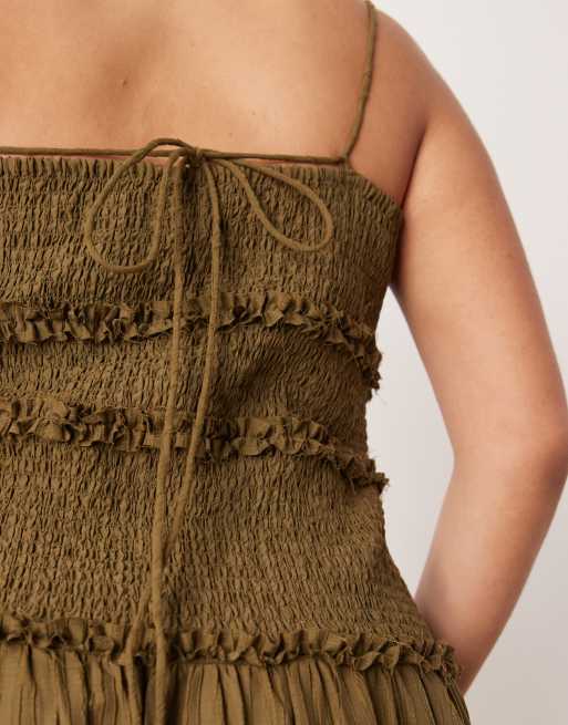 ASOS DESIGN Curve - Robe d'été longue effet froissé à taille basse froncée - Olive , 2 de 4