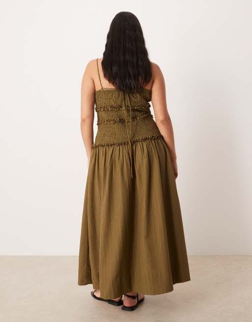 ASOS DESIGN Curve - Robe d'été longue effet froissé à taille basse froncée - Olive , 4 de 4