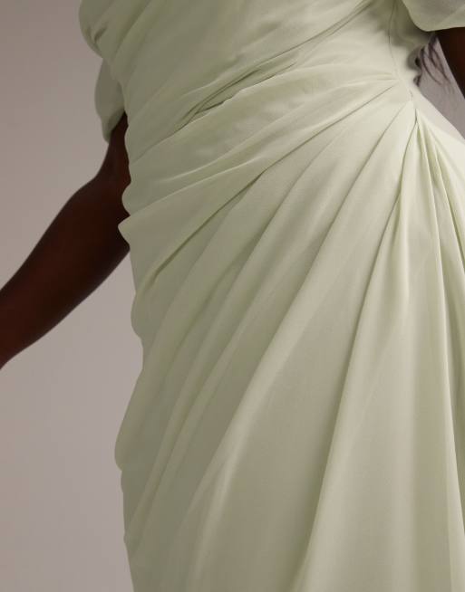 ASOS DESIGN Curve - Robe drapée longueur mollet pour demoiselle d'honneur avec encolure Bardot - Vert clair, 2 de 5
