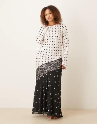 ASOS DESIGN Curve - Robe longue à pois en satin avec bordures en dentelle - Noir et blanc-Multicolore 56
