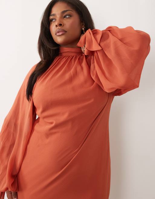 ASOS DESIGN Curve - Robe longue avec col montant et ourlet à godets - Rouille, 3 de 4