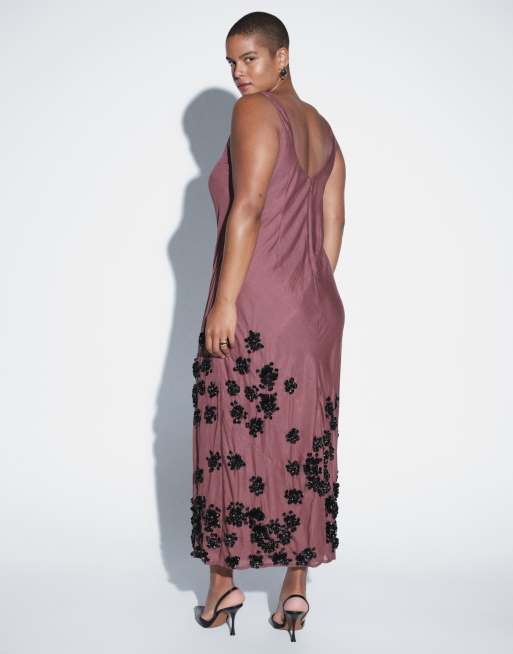 ASOS DESIGN Curve robe longue colonne avec ourlet fleuri ornementée en terracotta, 3 de 8