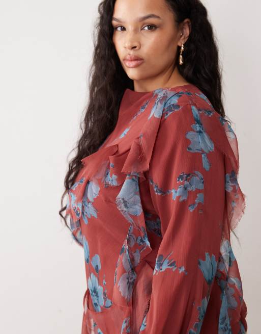 ASOS DESIGN Curve - Robe longue drapée à fleurs avec manches longues et volants à bords bruts, 3 de 4