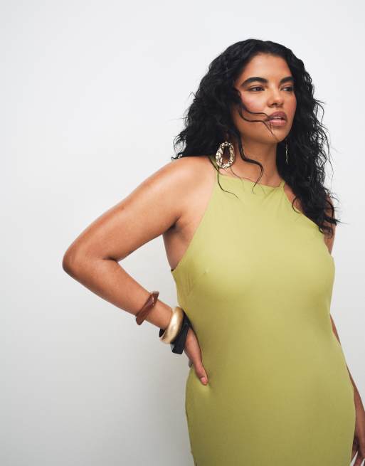 ASOS DESIGN Curve - Robe longue et sans manches en mousseline avec ourlet à godets - Vert, 3 de 8