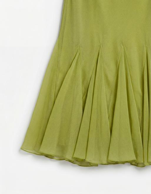 ASOS DESIGN Curve - Robe longue et sans manches en mousseline avec ourlet à godets - Vert, 8 de 8