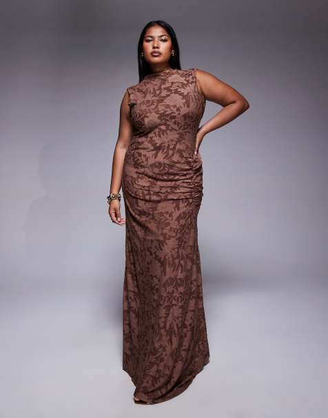 ASOS DESIGN Curve - Robe longue sans manches en dévoré à col montant et jupe froncée - Chocolat - view 1