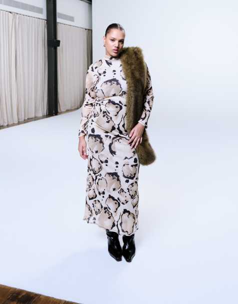 ASOS DESIGN Curve - Robe mi-longue en tulle à col montant et manches longues - Imprimé animal - view 1