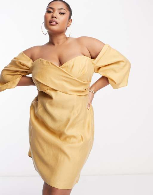   ASOS DESIGN Curve - Robe plissée courte à épaules dénudées avec buste effet croisé - Taupe délavé, 2 de 4