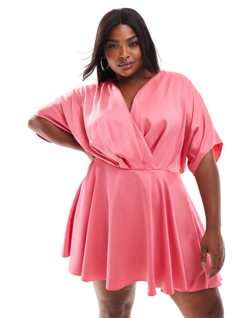 ASOS DESIGN Curve Robe satinee courte a manches chauve souris Rose ASOS