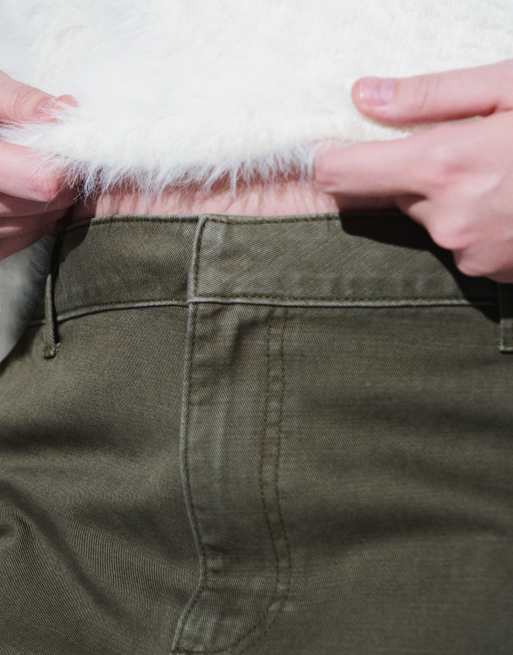 ASOS DESIGN Curve rolled hem cargo trouser with pocket detail in washed khaki, 4 of 5