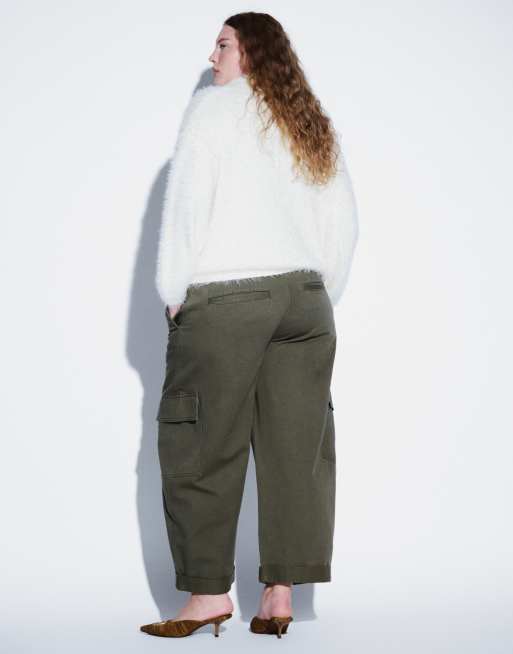 ASOS DESIGN Curve rolled hem cargo trouser with pocket detail in washed khaki, 5 of 5