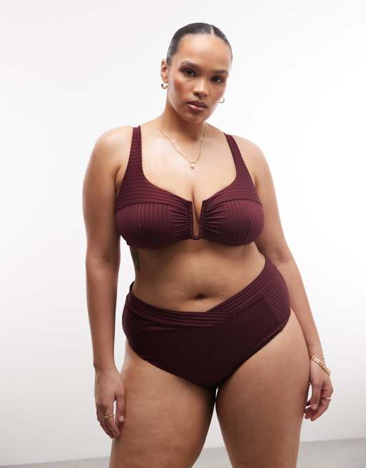 ASOS DESIGN Curve – Rory – Gerippter Bikini in Beerenrot mit geteiltem Design, 2 von 3