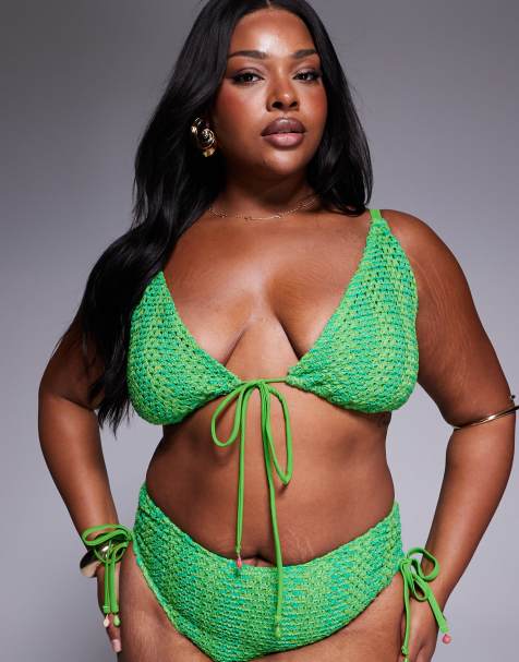 ASOS DESIGN Curve – Rosie – Häkelbikini in Grün mit Anhängern - view 1