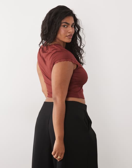 ASOS DESIGN Curve – Roströd, åtsmitande topp med holkärmar och spetskant, 4 av 4