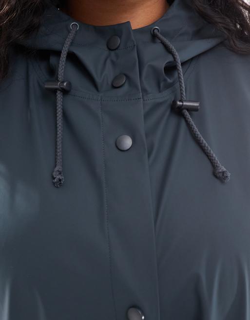 ASOS DESIGN Curve rubberized rain parka in midnight, 3 of 4