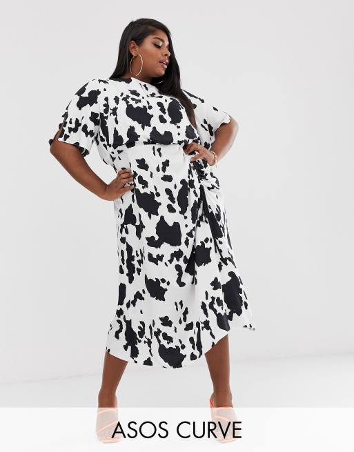 ASOS DESIGN Curve ruched midi in cow print