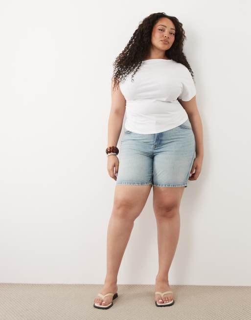 ASOS DESIGN Curve ruched sleeve fallen shoulder waisted tee in white, 2 of 4