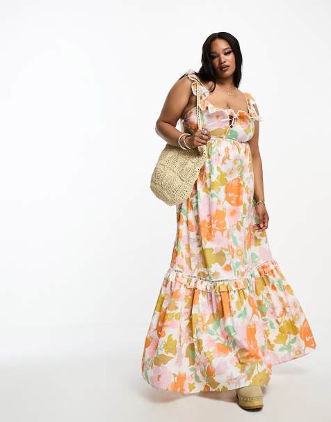 Plus size floral hot sale maxi dress with sleeves