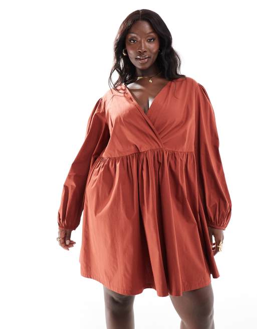 ASOS DESIGN Curve - Rustfarvet smock-minikjole med V-hals i bomuld