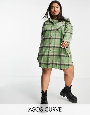 ASOS DESIGN Curve – Rutig skjortklänning i minilängd och boyfriend-modell med rundad nederkant