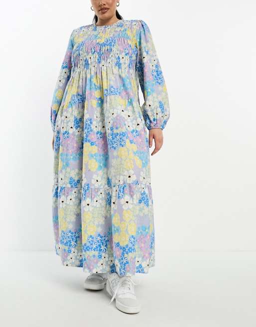 ASOS DESIGN Curve - Rynket smock-maxikjole i bomuld med pufærmer og multifarvet blomstermønster