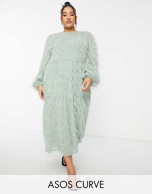 ASOS DESIGN Curve – Salviagrön, panelsydd midiklänning med fluffig textur 