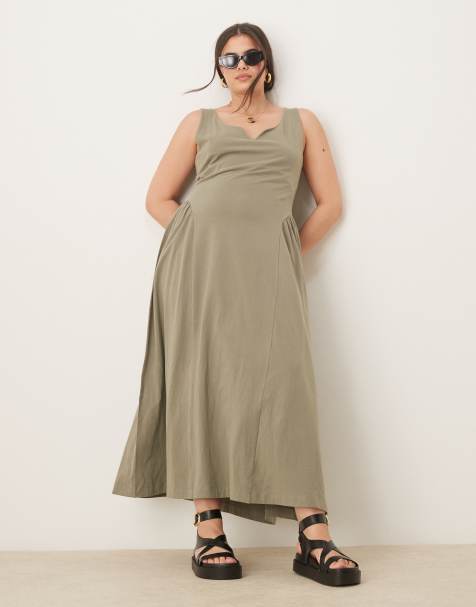 ASOS DESIGN Curve - Salviegrøn midikjole med hjerteformet hals - view 1