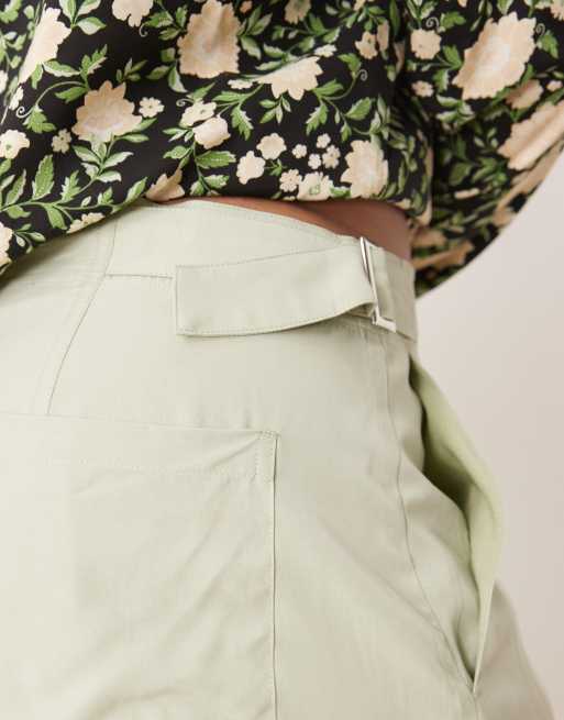 ASOS DESIGN Curve - Salviegrønne bløde bukser med tøndeformede ben og sømdetaljer, 3 af 5