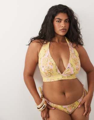 ASOS DESIGN Curve - Sarah - Haut de bikini triangle à imprimé fleuri avec bonnets montants et encolure foulard-Multicolore 48