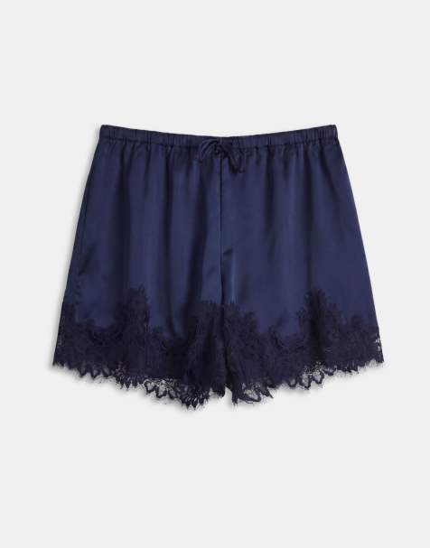 ASOS DESIGN Curve - Satijnen short met kanten rand en trekkoord in de taille in marineblauw - view 1