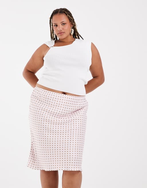 ASOS DESIGN Curve satin 90's bias cut skirt in pink polka dot, 3 of 5
