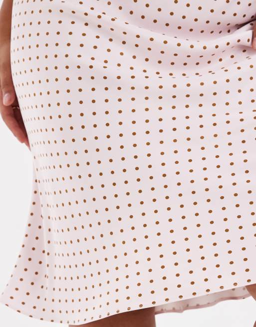 ASOS DESIGN Curve satin 90's bias cut skirt in pink polka dot, 5 of 5