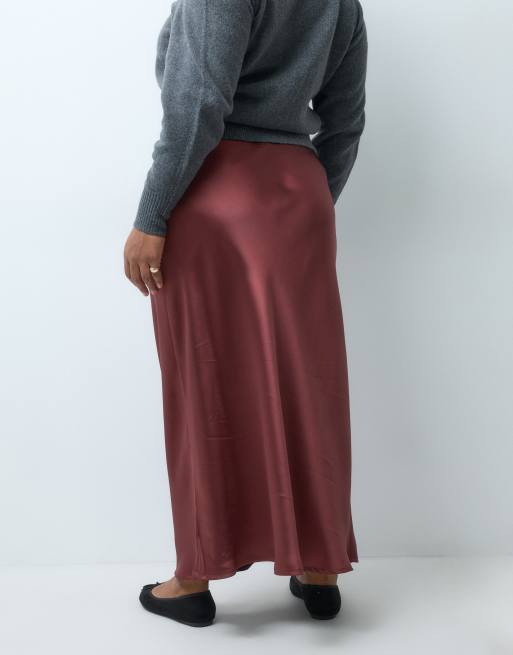 ASOS DESIGN Curve satin bias maxi skirt in chocolate, 4 of 5